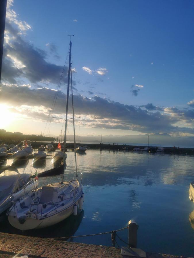 Sky And Lake Cavalcaselle Eksteriør bilde